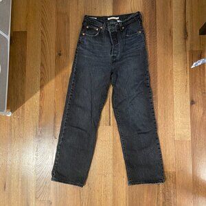 Levi's Ribcage Jeans in washed black